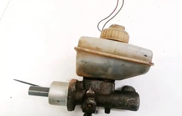 Opel Vectra B Master brake cylinder
