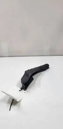 Nissan Leaf I (ZE0) Fender end trim 668943NF0A