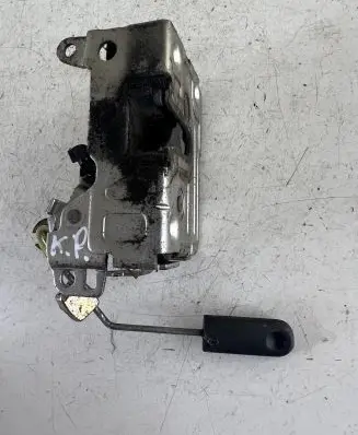 Iveco Daily 4th gen Front door lock