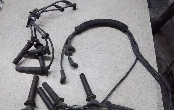 Cadillac STS Seville Ignition plug leads 
