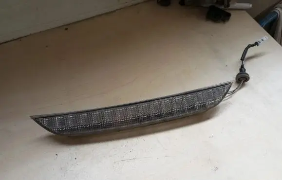 Mitsubishi Outlander Third/center stoplight 8334A008
