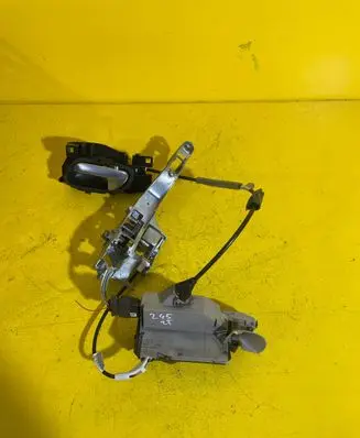Peugeot 2008 I Loading door lock RZ1R12P3K5
