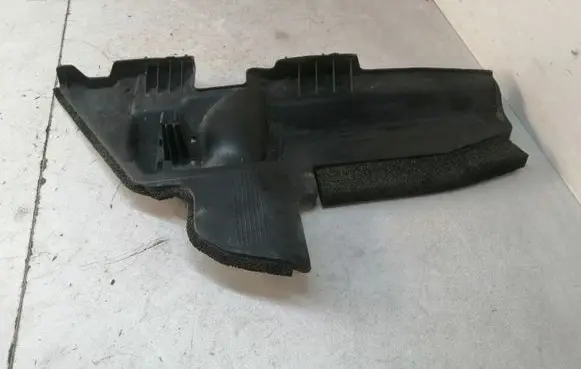 Toyota Prius (XW30) Other engine bay part 5329447010