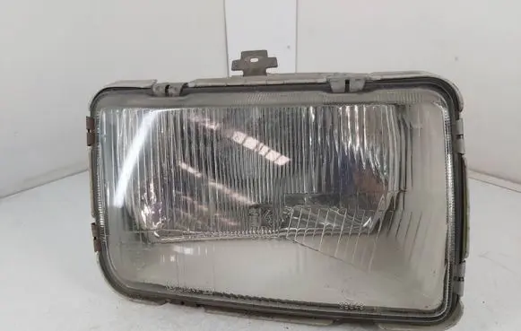Ford Sierra Headlight/headlamp 12131002 820015898