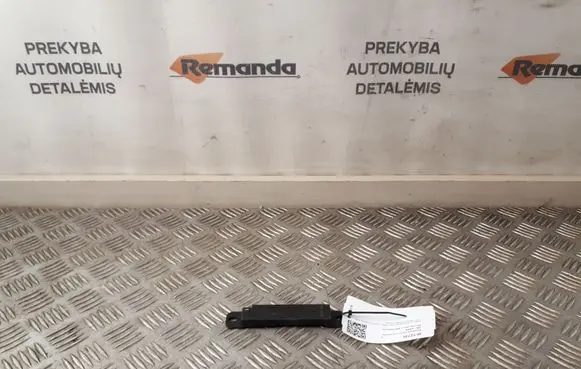 Mercedes-Benz C AMG W205 Keyless system antenna A2139051100