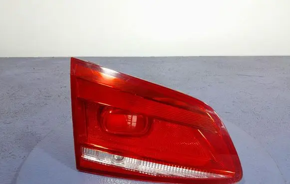 Volkswagen PASSAT CC Rear/tail lights 3AF945093B