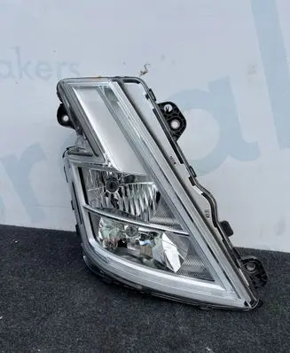 Volvo XC40 Headlights/headlamps set 