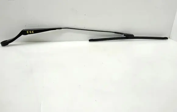 Peugeot 308 Windshield/front glass wiper blade 9677256180