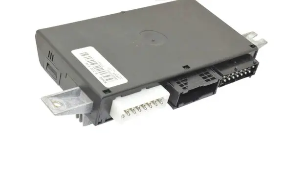 BMW 7 E38 Light module LCM 8372116 HW01-SW2.0