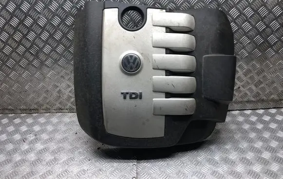 Volkswagen Touareg I Engine cover (trim) 070103926A