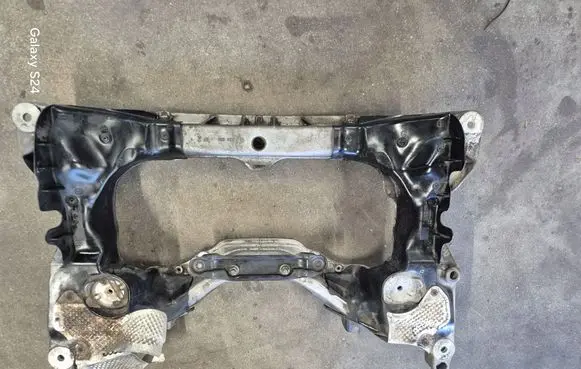 Mercedes-Benz SL R230 Front subframe A2306280157