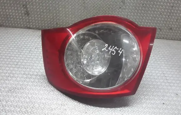 Volkswagen Jetta V Rear/tail lights 1K5945096G
