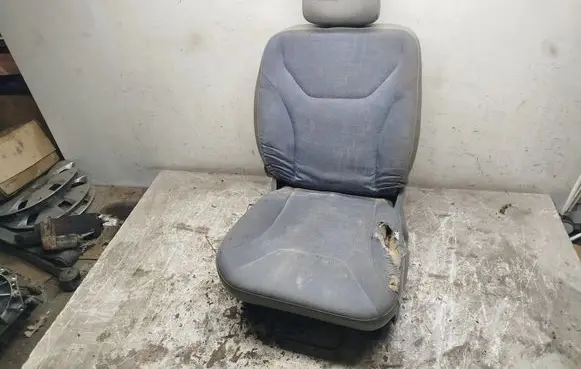 Opel Vivaro Front driver seat 