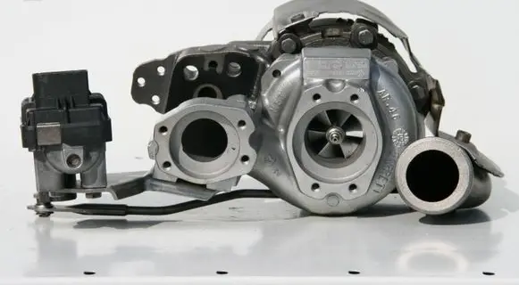 Volkswagen Touareg I Turbo 07Z145873D 755299 723212