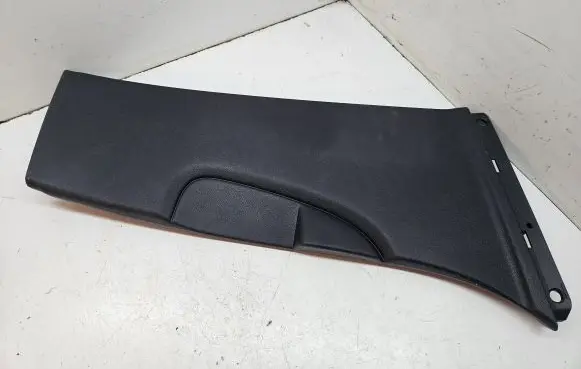 (B) pillar trim (bottom)