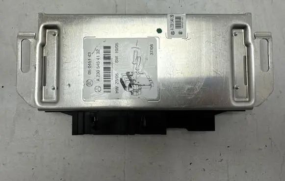Mercedes-Benz SL R230 SAM control unit A2305454132 05045143 4310050630203229