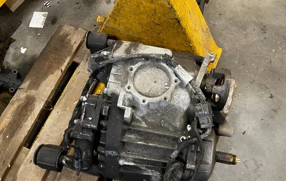 Mercedes-Benz G W461 W463 1st Gen Gearbox transfer box case 4632810704 A4632810704 A4632810615