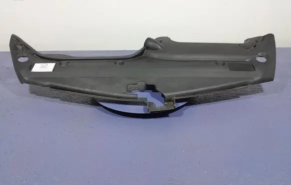 Toyota Prius (NHW20) Front bodywork piece 5328947010