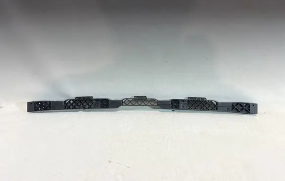 Volkswagen PASSAT B8 USA Front bumper mounting bracket 3G0807889