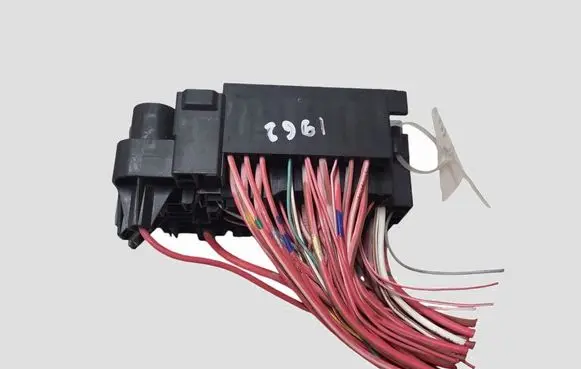 Renault Megane III Fuse module 18013301