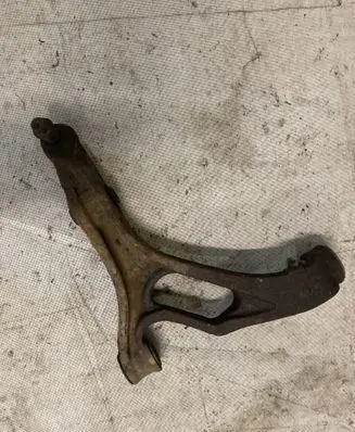 Volkswagen Touareg I Front lower control arm/wishbone 7L0407153B