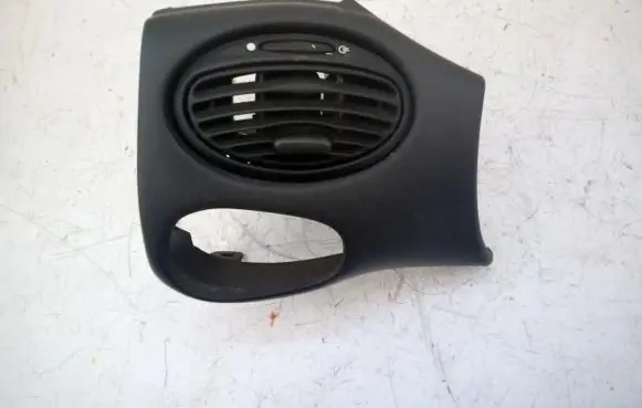 Ford Focus Dashboard air vent grill cover trim 98AB-A042N54