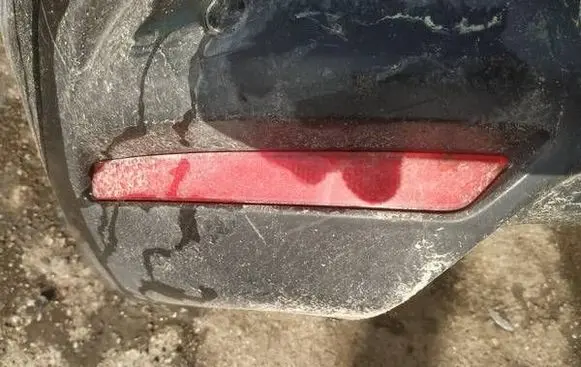 Rear tail light reflector