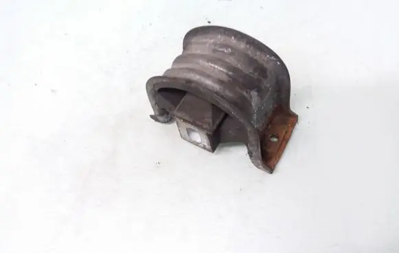Volkswagen Transporter - Caravelle T5 Engine mount bracket 7H0199848D