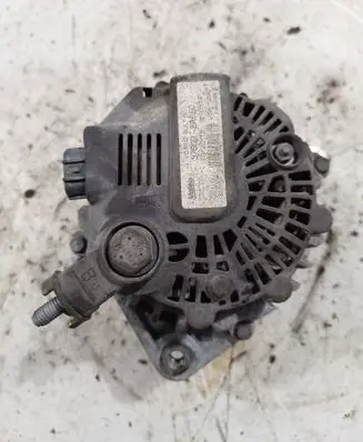 Hyundai ix20 Generator/alternator 373002A650