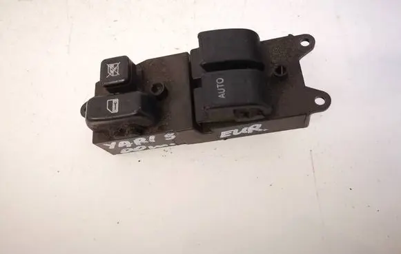 Toyota Yaris Electric window control switch 