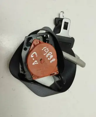 Toyota Urban Cruiser (XP110) Middle seatbelt (rear) 0438120