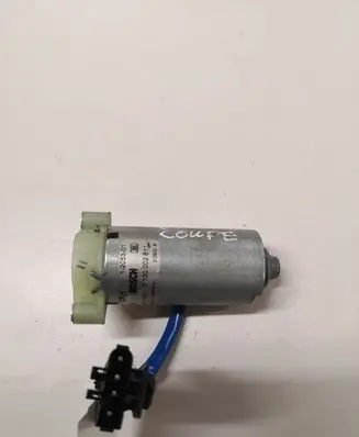 BMW 3 E46 Seat adjustment motor 0130002611 1205301 210602S
