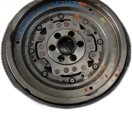 Audi Q3 8U Dual mass flywheel 03L105266DG