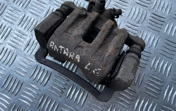 Chevrolet Captiva Rear brake caliper