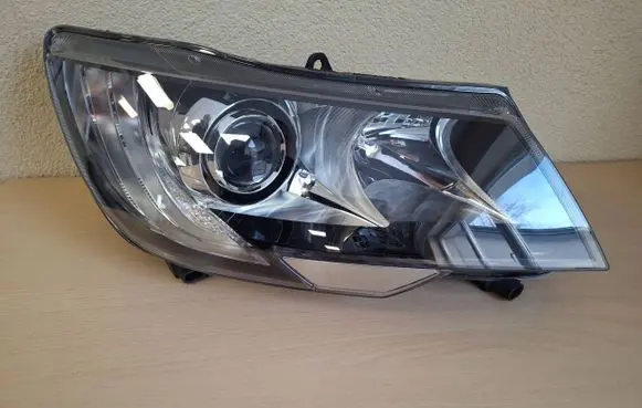 Skoda Superb B6 (3T) Headlight/headlamp 3T1941016F 1EL011314321