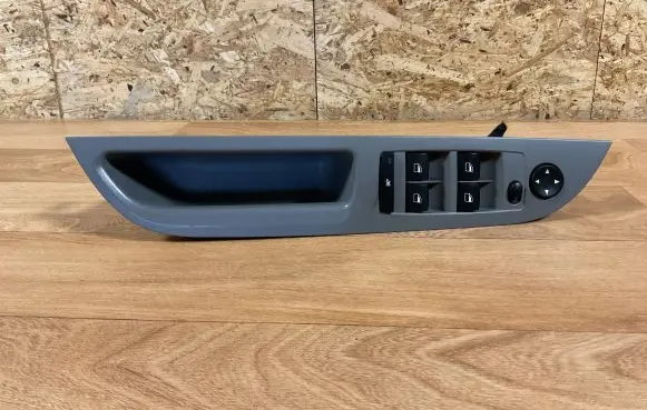 BMW 5 E60 E61 Electric window control switch 9122110 07W37E01