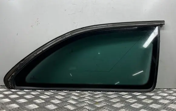 Skoda Octavia Mk2 (1Z) Rear side window 43R006723