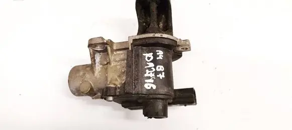 Skoda Superb B5 (3U) EGR valve 038131501BH