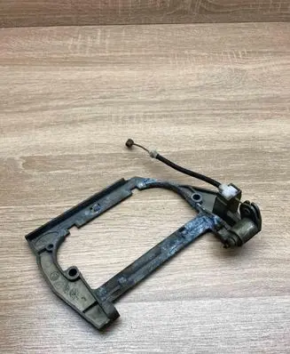 BMW 7 E38 Front door exterior handle/bracket 