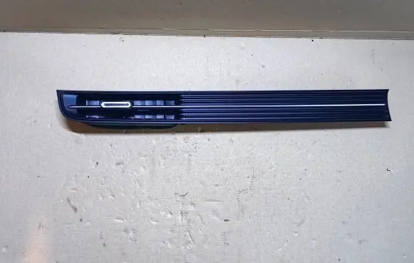 Dashboard side air vent grill/cover trim