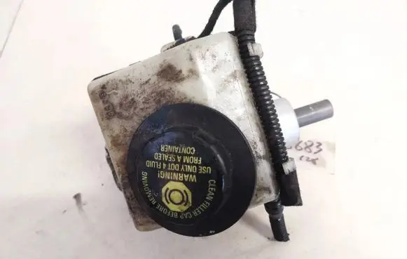 Opel Astra H Brake fluid reservoir 32067271b