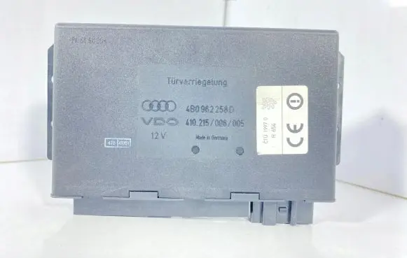 Audi A6 S6 C5 4B Comfort/convenience module
