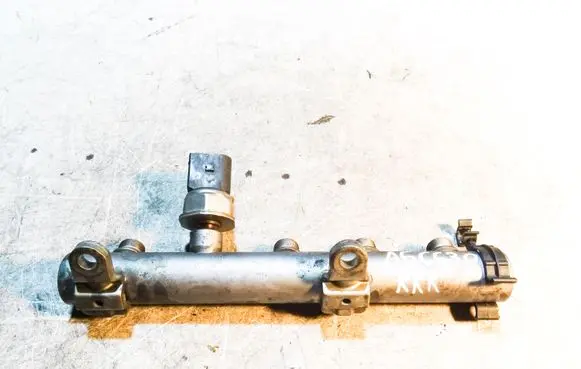 Audi A6 S6 C6 4F Fuel main line pipe 059130758F 059130089AB