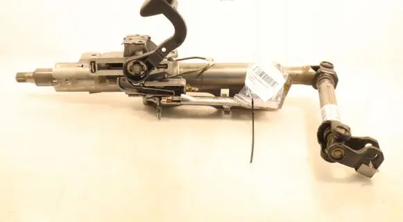 Steering wheel axle set
