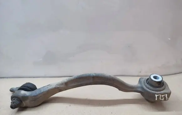 Mercedes-Benz E W212 Front control arm