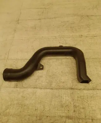 Mercedes-Benz Sprinter W901 W902 W903 W904 Air intake hose/pipe A9018312445