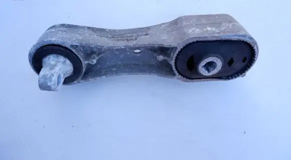 BMW 2 F45 Engine mounting bracket 6875190 240816 17276810