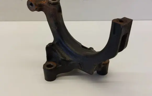 Volkswagen PASSAT B8 EGR valve cooler bracket 04L131425A