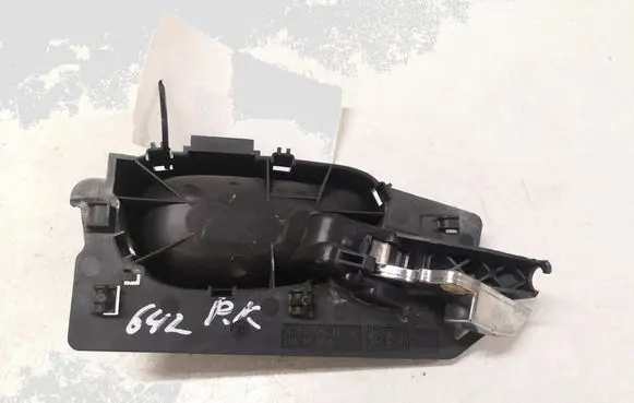 Peugeot 307 Front door interior handle 9643604577