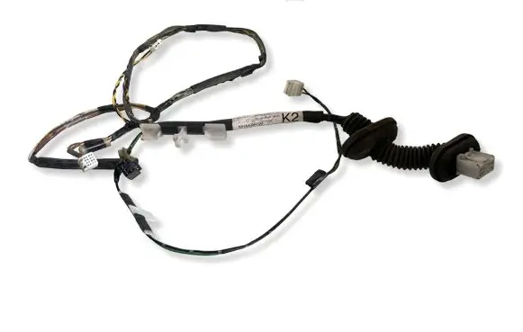 Toyota Corolla Verso AR10 Rear door wiring loom 821540F020